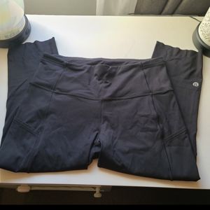 Lululemon Leggings Womens size 6